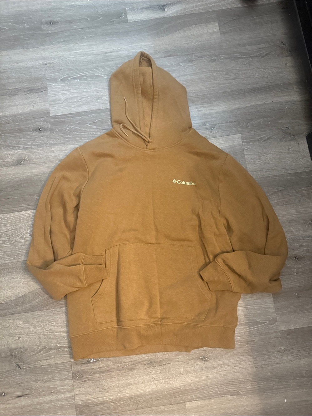 Columbia Men's Hoodie in Caramel Brown